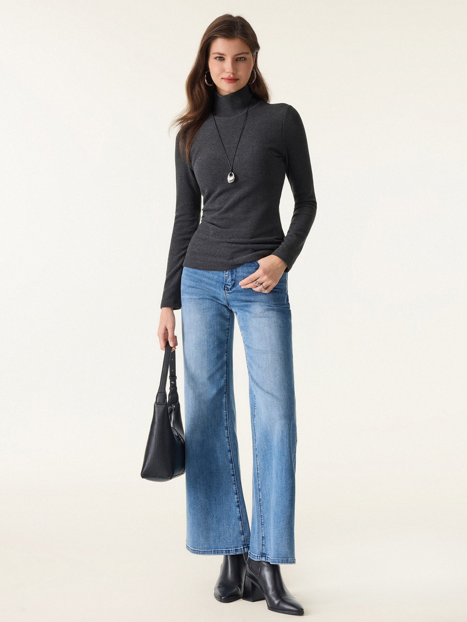 MaxWarm Turtleneck Long Sleeve Brami - Image 4